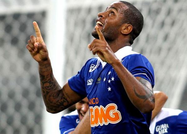 Cartola FC: Bota tem 15 baixas contra o São Paulo; Cruzeiro joga sem Dedé