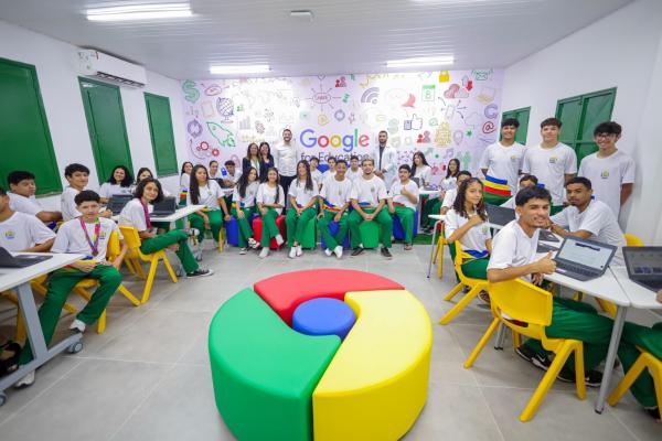 Seduc inaugura Sala Google e promove imersão tecnológica para educadores da rede estadual