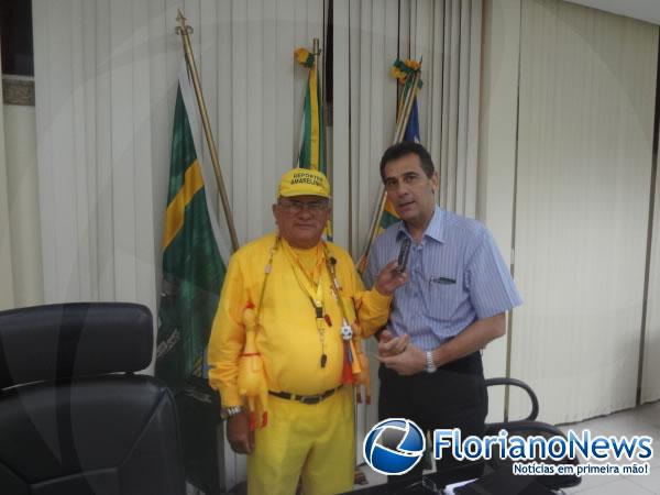 Prefeito Gilberto J&uacute;nior(Imagem:FlorianoNews)