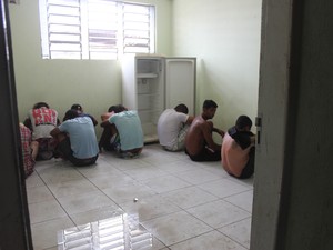 OAB-PI constata superlotação na Central de Flagrantes do Piauí