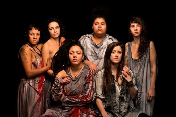 Mulamba concilia erotismo, questões ambientais e temas maternos na pauta do álbum "Será só aos ares"