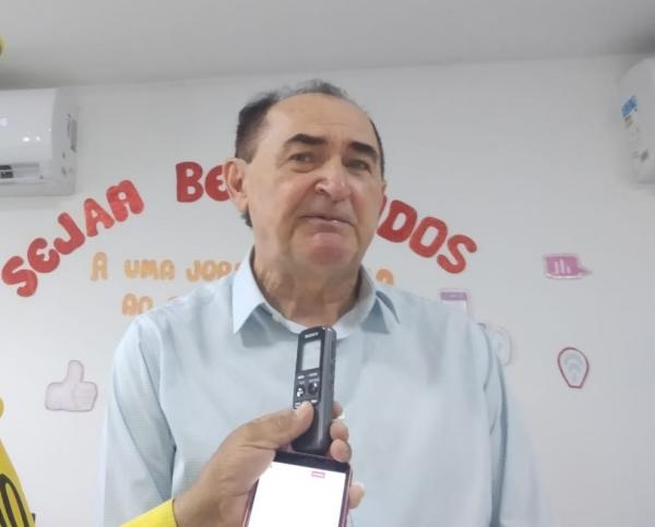 Prefeito Antônio Reis destaca organização e compromisso na Aula Inaugural do ano letivo em Floriano