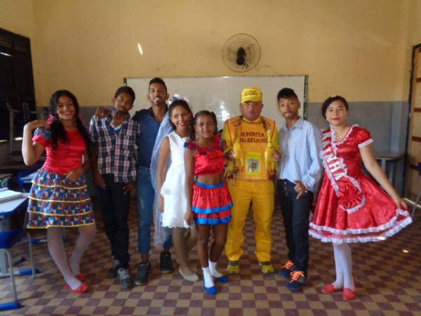 Lindolfo Uchoa comemora semana do folclore com apresentações culturais