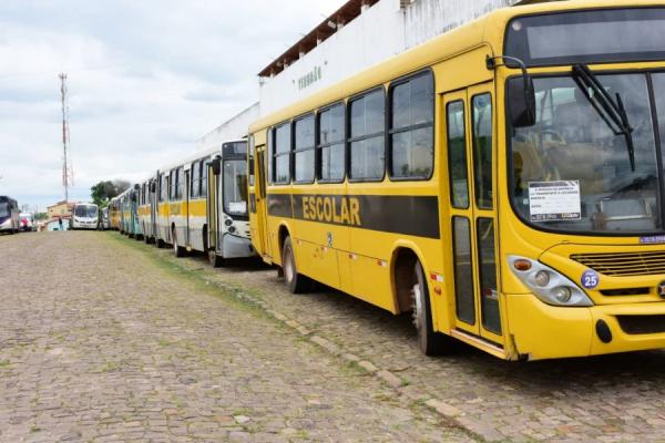 Moradores da zona rural de Floriano reclamam da falta de transporte escolar(Imagem:Reprodu&ccedil;&atilde;o)