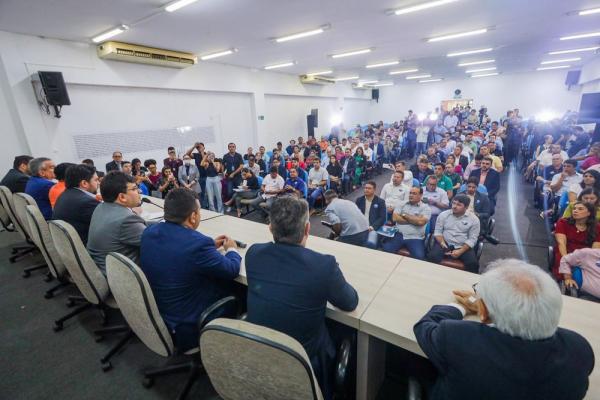 Rafael defende menor tarifa ao usu&aacute;rio durante encontro do Colegiado da Microrregi&atilde;o de &Aacute;gua e Esgoto.(Imagem:Divulga&ccedil;&atilde;o)