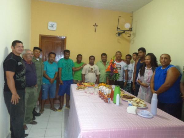 3&ordm; BPM ofereceu caf&eacute; da manh&atilde; aos alunos da APAE de Floriano.(Imagem:FlorianoNews)