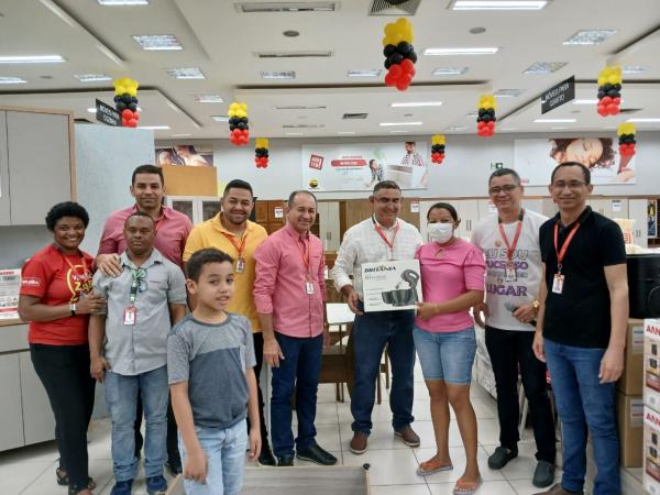 Armazém Paraíba de Floriano realiza 1º sorteio de prêmios pelos 67 anos da loja