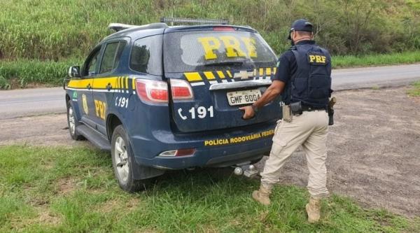 PRF cumpre mandado e prende foragido da Justiça do Mato Grosso em Floriano