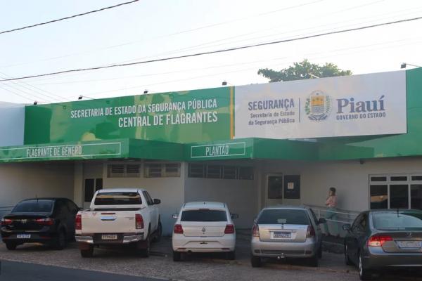 Suspeito de matar estudante e roubar arma de policial penal é solto horas depois de ser preso