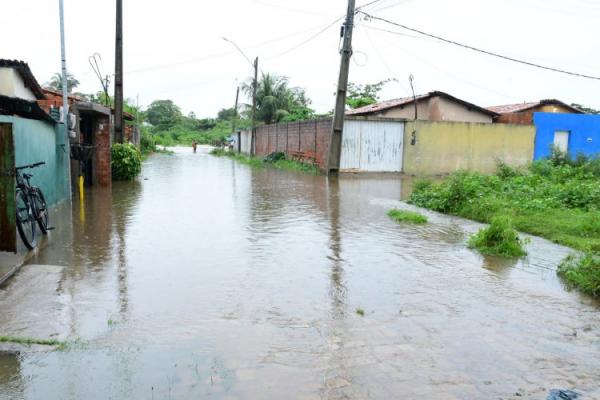 Prefeitura Municipal inicia ações emergenciais de defesa civil em Floriano(Imagem:Secom)