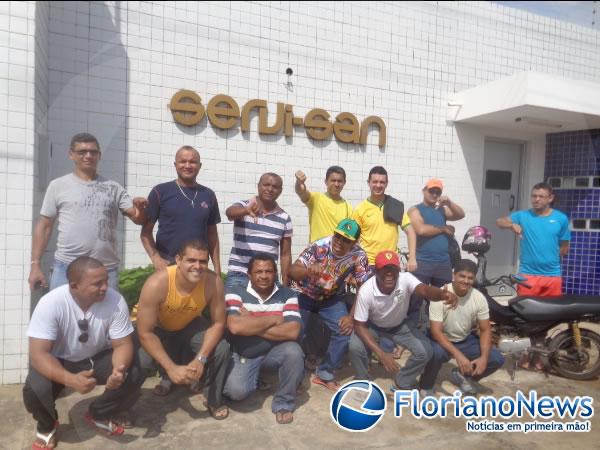 Funcion&aacute;rios de empresa de transporte de valores paralisam atividades em Floriano.(Imagem:FlorianoNews)