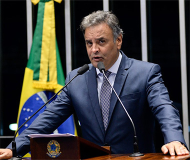Em derrota de Doria, tucanos rejeitam pedido de expulsão de Aécio Neves