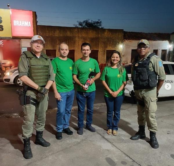 SEMAN realiza ronda preventiva contra poluição sonora em bares de Floriano