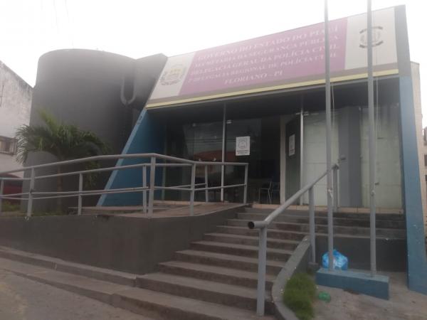 Delegacia de Pol&iacute;cia Civil em Floriano.(Imagem:FlorianoNews)