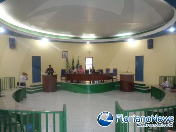 Professores participam de debate sobre redu&ccedil;&atilde;o da maioridade penal em Floriano(Imagem:FlorianoNews)
