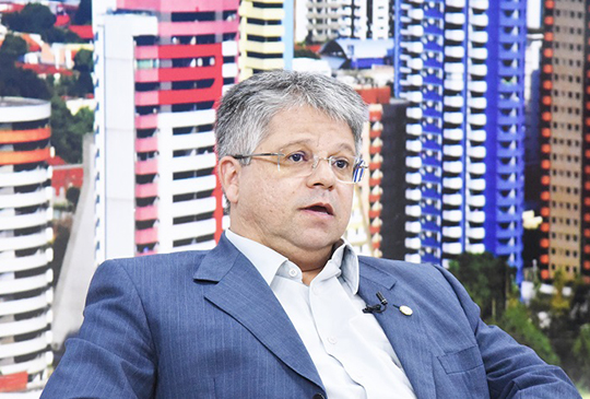 "Consórcio Nordeste é uma grande caixa preta", avalia deputado Gustavo Neiva