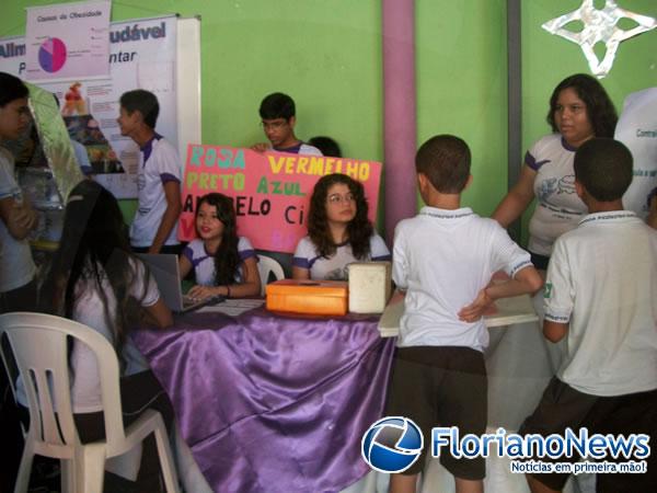 Escola Pequeno Príncipe realizou XVI Feira de Ciências.(Imagem:FlorianoNews)