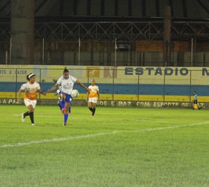 Em rodada com 10 gols, Foguetinhas e Cajuína vão à final da Copa Batom