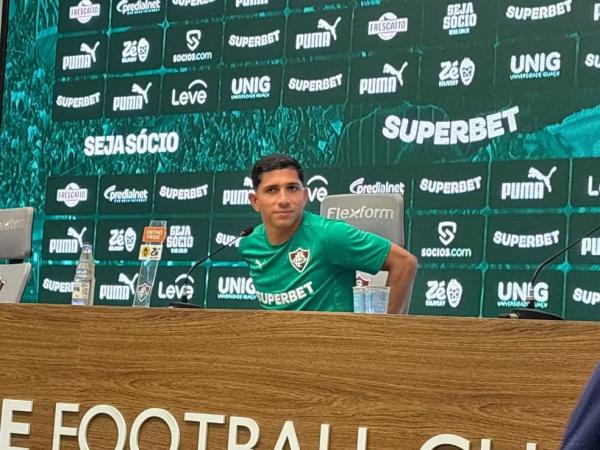 Savarino destaca projeto do Fluminense e "paz" ao deixar o Botafogo