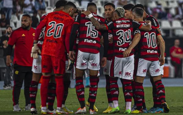 Flamengo sobrevive à maratona de jogos e é time da Série A há mais tempo sem desfalque por lesão