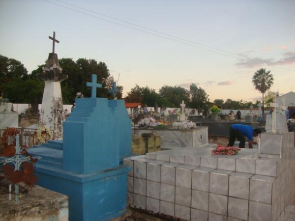 cemiterio de barao de grajau(Imagem:reda&ccedil;&atilde;o)