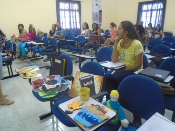 Professores participam de capacita&ccedil;&atilde;o para o Minist&eacute;rio com crian&ccedil;as.(Imagem:FlorianoNews)