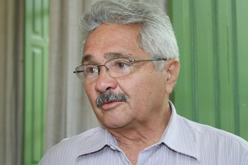 Elmano Férrer desbanca Wilson Martis e é eleito Senador com 62,14% dos votos