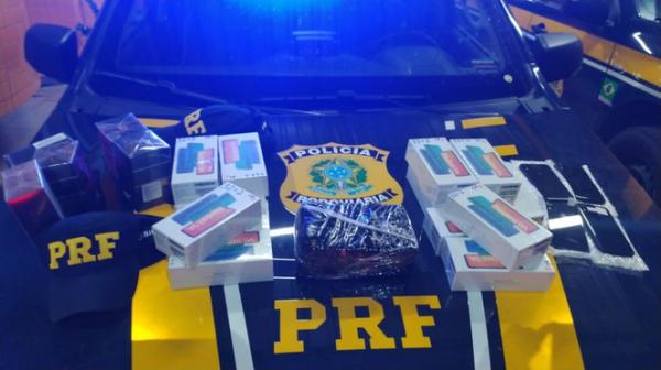 Apreens&atilde;o de Coca&iacute;na e Smatphones em Floriano.(Imagem:Divulga&ccedil;&atilde;o/PRF)