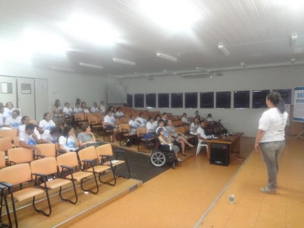 Est&aacute; sendo realizada em Floriano a capacita&ccedil;&atilde;o dos direitos e da inclus&atilde;o da pessoa deficiente.(Imagem:FlorianoNews)