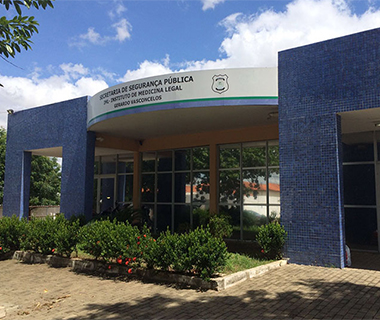 Casal de adolescentes é encontrado morto a facadas em Teresina