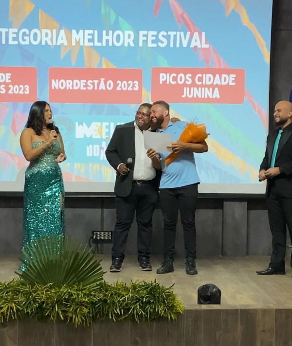A premia&ccedil;&atilde;o Melhores do Ano Junino reconhece os talentos e trabalhos juninos do Piau&iacute;.(Imagem:Divulga&ccedil;&atilde;o )