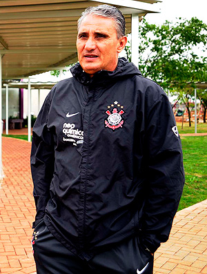 Para Tite, vitória sobre Cruzeiro deixa Timão muito perto da Libertadores