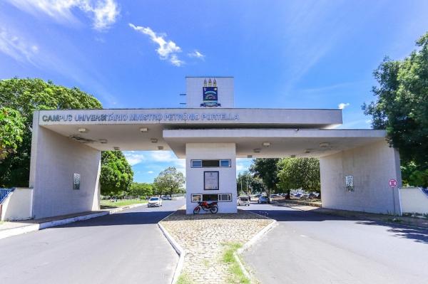 UFPI abre inscrições para 800 vagas em curso de especialização