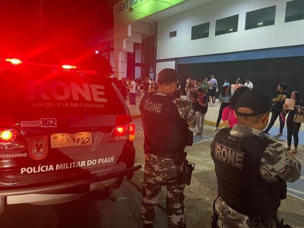 Polícia Militar do Piauí garante segurança no segundo dia de provas do Enem 2023