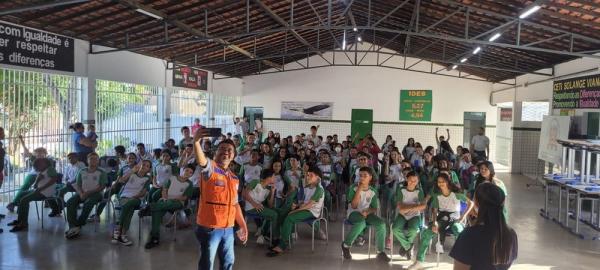 Palestra alerta estudantes da rede estadual sobre a importância da preservação ambiental