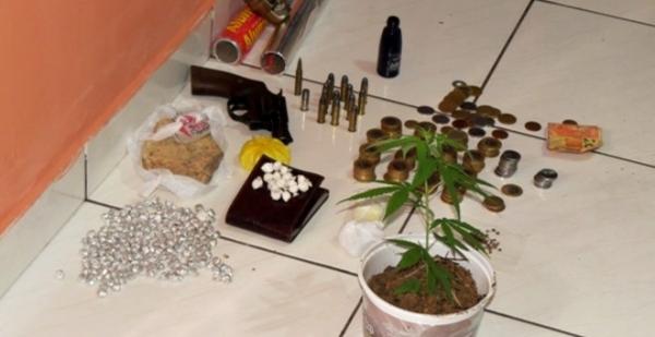 Homem é preso suspeito de trabalhar como 'disk-drogas' no interior do Piauí