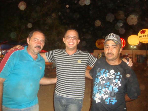 Visitantes na Vaquejada do Parque Tatu de Floriano(Imagem:reda&ccedil;ao)