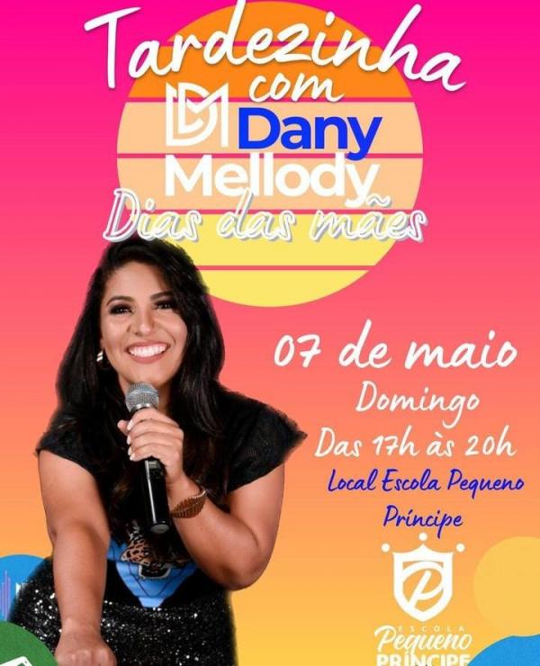 Escola Pequeno Príncipe realiza a "Tardezinha com Dany Meloddy" em comemoração ao Dia das Mães