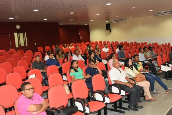 Encontro realizado em Floriano discute a&ccedil;&otilde;es da agricultura familiar.(Imagem:SECOM)