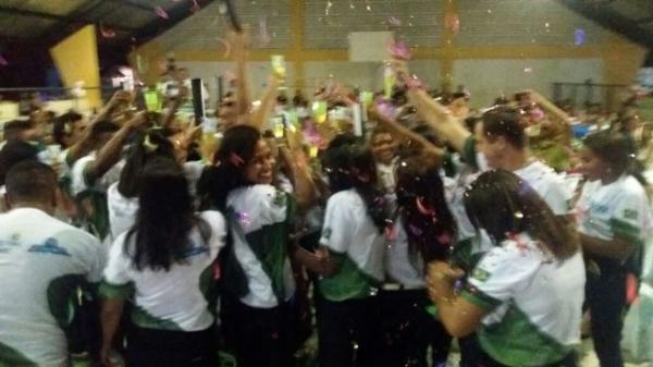 S&atilde;o Jos&eacute; do Peixe comemora formatura dos alunos do Projovem Urbano.(Imagem:Socorro Landim)