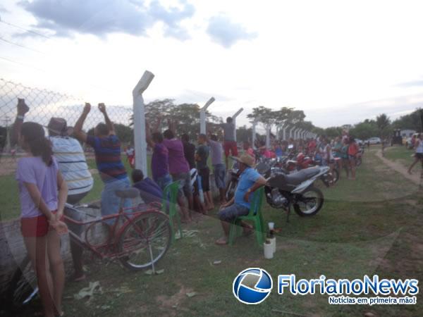 Juventus vence Sipa&uacute;ba por 2x1 em Nazar&eacute; do Piau&iacute;.(Imagem:FlorianoNews)