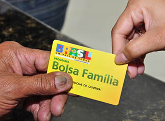 Mais de 440 mil famílias recebem bolsa de programa federal no Piauí