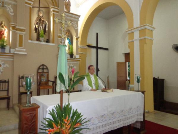 SINTE/Floriano: Solenidade de Posse teve in&iacute;cio com Missa em A&ccedil;&atilde;o de Gra&ccedil;as.(Imagem:FlorianoNews)