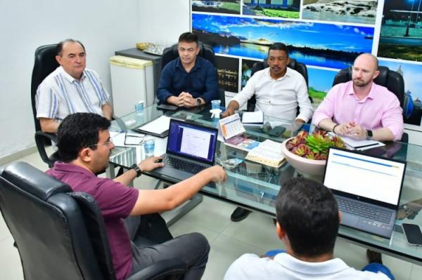 Prefeitura e CEF querem concluir obras do Avan&ccedil;ar Cidades ainda neste semestre em Floriano(Imagem:Secom)