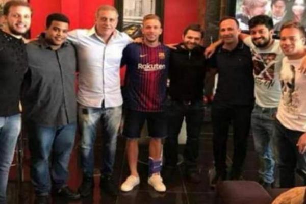 Grêmio procura Fifa e acusa Barcelona de aliciar volante Arthur