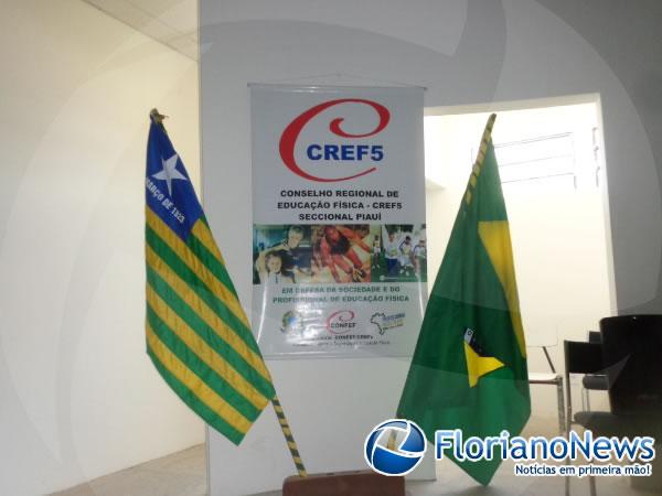 Professores participam de evento em comemora&ccedil;&atilde;o ao Dia do Proferssor de Educa&ccedil;&atilde;o F&iacute;sica.(Imagem:FlorianoNews)
