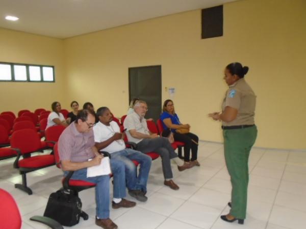 Reuni&atilde;o discute planejamento para A&ccedil;&atilde;o Civil Social em Floriano.(Imagem:FlorianoNews)