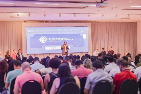 Seduc capacita professores para ensino de Inteligência Artificial e uso de ferramentas Google nas escolas.(Imagem:Divulgação)