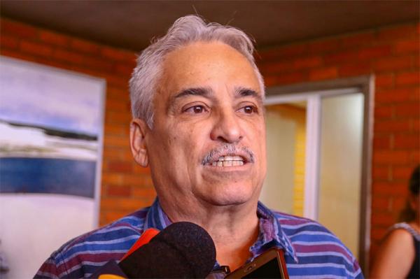 Robert Rios garante filiação ao PSB e questiona apoio de Sílvio Mendes a Firmino Filho