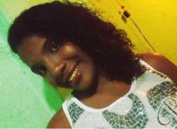 Mulher grávida tem casa invadida e é assassinada a tiros, em Piripiri